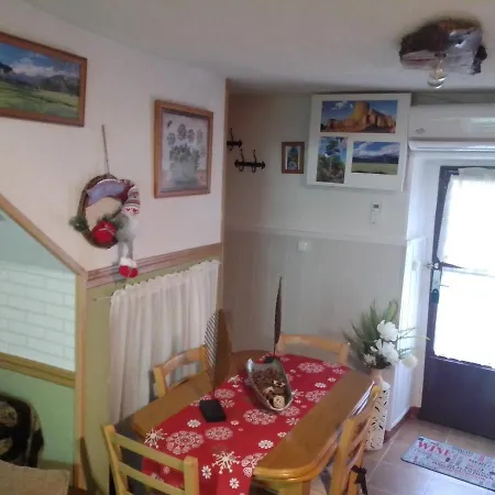La Pinara Holiday home La Adrada